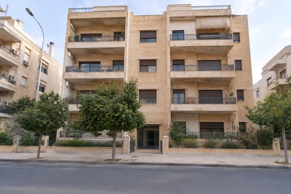 شقة عائلية في حلب الجديدة
