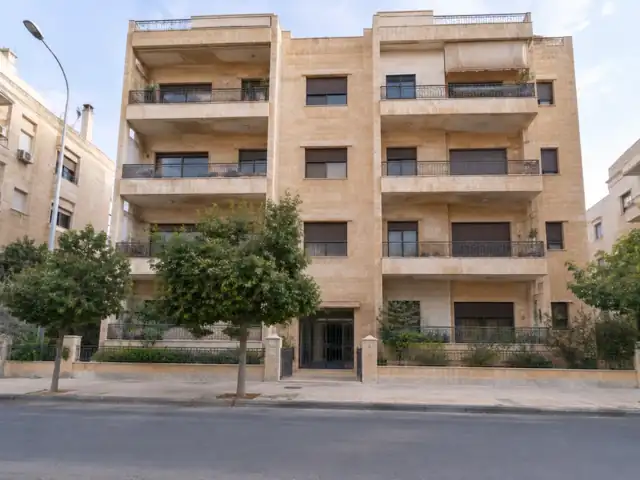شقة عائلية في حلب الجديدة