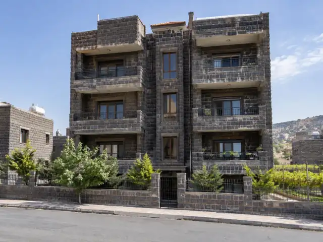 شقة في مدينة السويداء