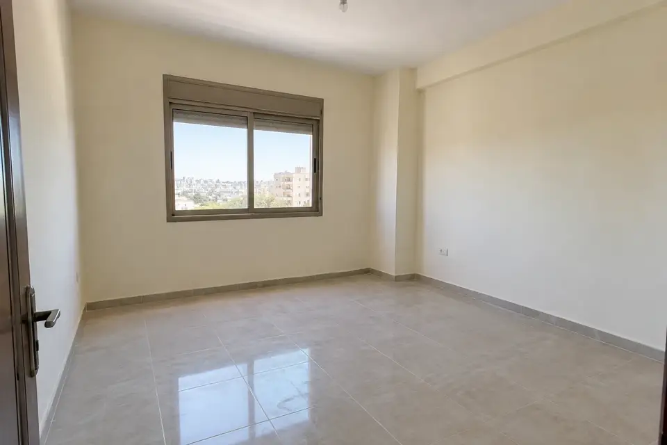 شقة في مدينة دير الزور